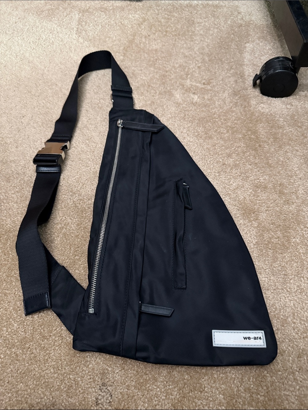 Black Men’s Sling Bag - Sleek Crossbody Carry